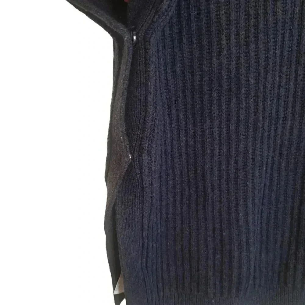 Banana Republic Women's Navy Cotton/Nylon Side Snap Sweeter - Picture 11 of 12